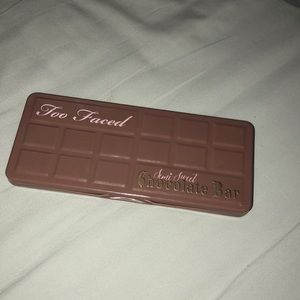 Semi-sweet chocolate bar